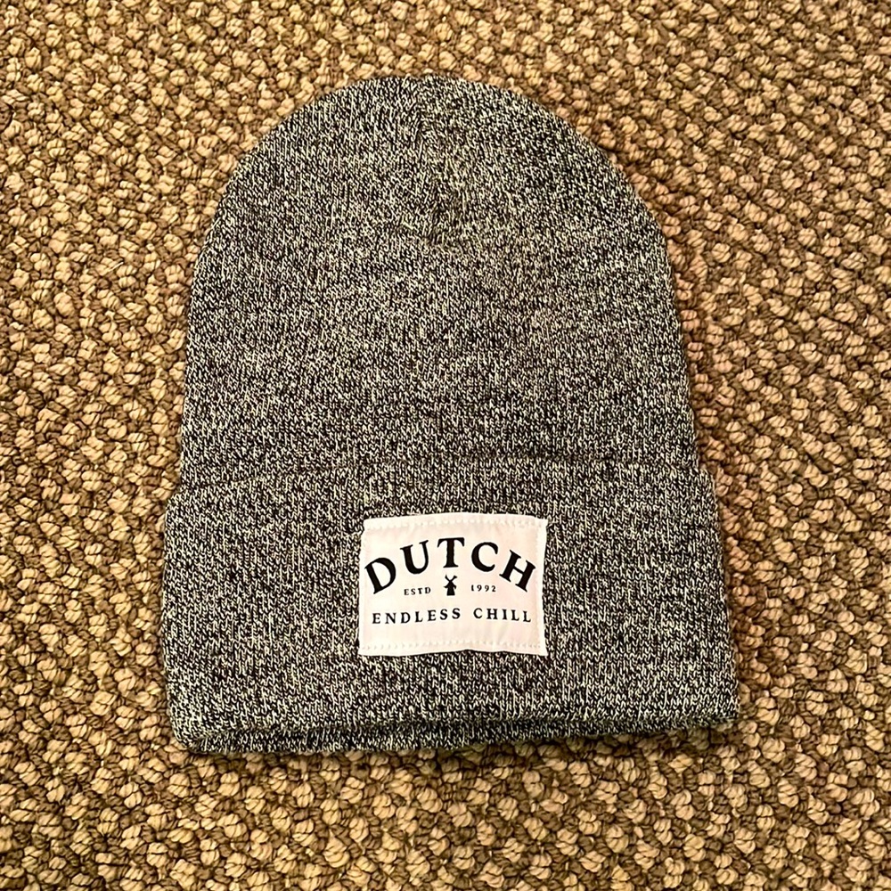 Gray Dutch bros beanie | mint condition